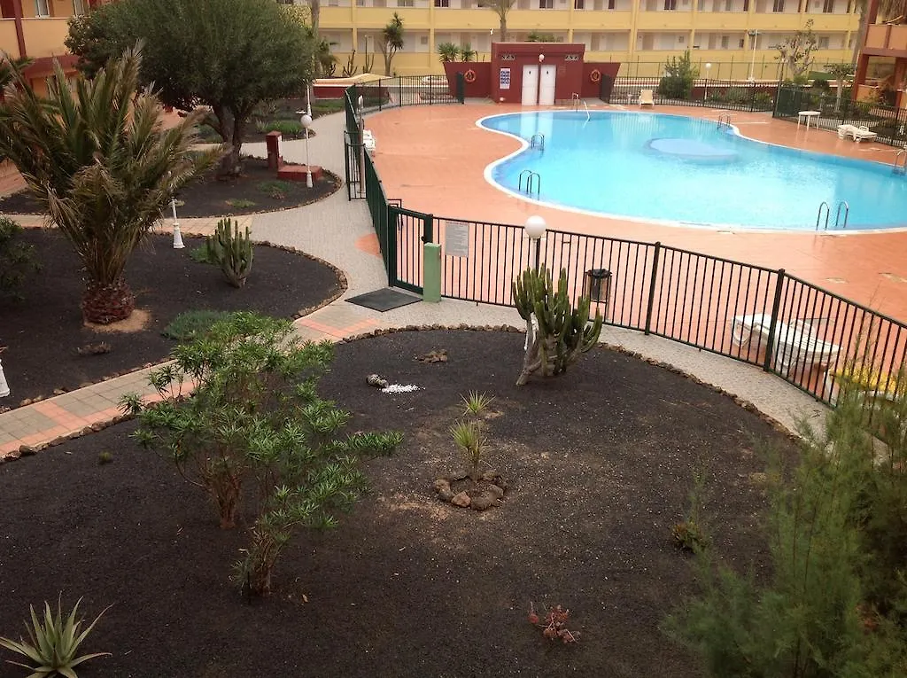 Apartamentos Las Caletas Playa La Oliva